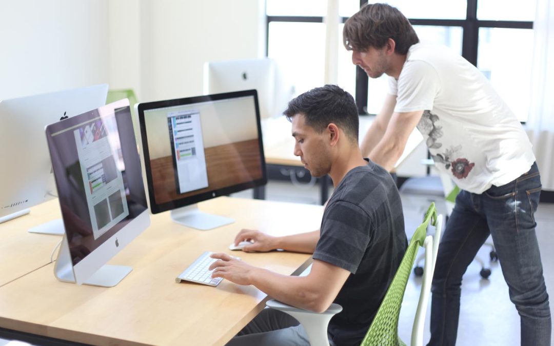 كيف تستفيد من الذكاء الاصطناعي في التسويق الرقمي في الإمارات